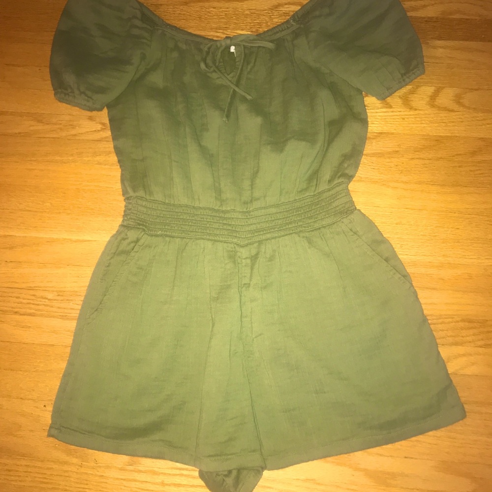 Aerie one-pc romper-NWOT-Small